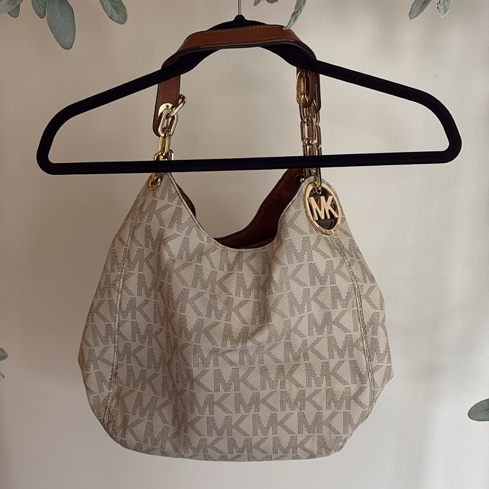 Michael Kors Bag - Picture 4 of 10